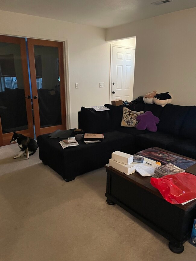 877 Forestglen Dr, Unit Condo For Rent in Bozeman, MT - Building Photo - Building Photo