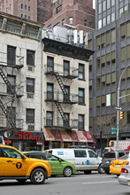 156 E 39th St in New York, NY - Building Photo - Building Photo