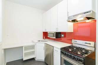 2868 N Orchard St, Unit 1 in Chicago, IL - Building Photo - Building Photo