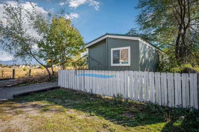 1050 N Haven Ct in Post Falls, ID - Building Photo - Building Photo