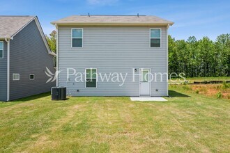 656 Mackenzie Cv in Villa Rica, GA - Foto de edificio - Building Photo