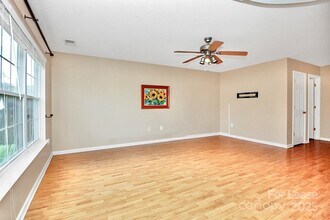 7115 Simbrah Way in Charlotte, NC - Building Photo - Building Photo