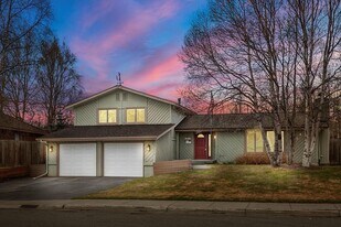 3030 Bettles Bay Loop in Anchorage, AK - Building Photo