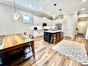174 Raiders Trail in Valparaiso, FL - Building Photo - Building Photo