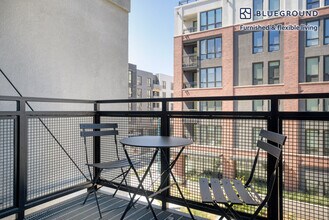 4310 Hubbard St in Emeryville, CA - Foto de edificio - Building Photo