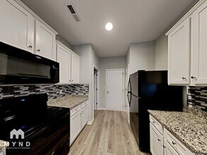 6630 Jerimoth Dr in Charlotte, NC - Foto de edificio - Building Photo