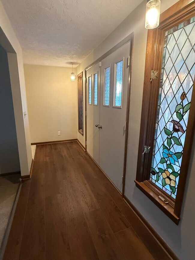 13900 W Raintree Ct in Daleville, IN - Building Photo - Building Photo