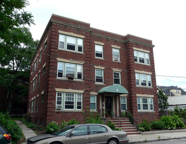 9 Goodrich Rd in Jamaica Plain, MA - Building Photo - Building Photo