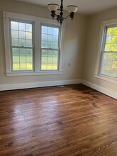 210 Hunter St in Glenville, WV - Building Photo - Building Photo