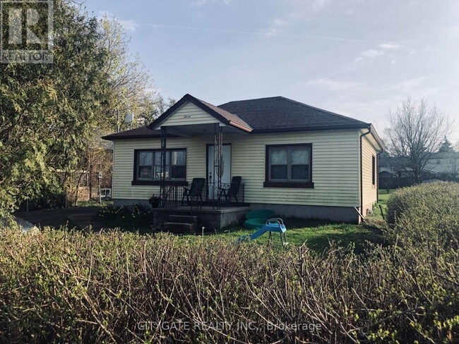 property at 7 Milton Heights Crescent