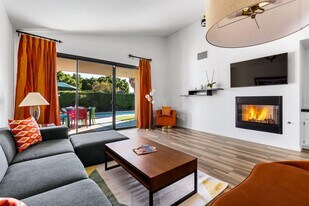 2842 Sundance Cir W in Palm Springs, CA - Building Photo