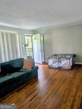 3248 Dodson Dr in Atlanta, GA - Building Photo - Building Photo