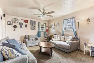 406 NW 68th St in Lawton, OK - Building Photo - Building Photo