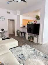 87 E Agate Ave in Las Vegas, NV - Building Photo - Building Photo