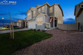 7853 Buffalo Horn Dr in Colorado Springs, CO - Foto de edificio - Building Photo