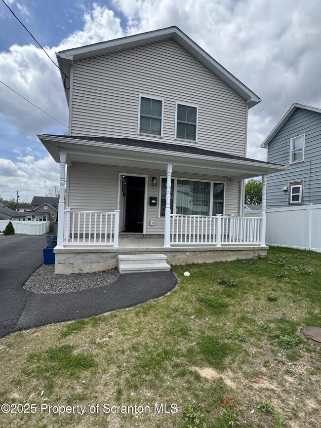 property at 1112 Howell St