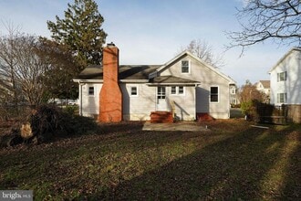 101 Taylor Ave in Hurlock, MD - Building Photo - Building Photo