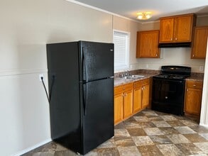 709 N Collins Fwy in Howe, TX - Building Photo - Building Photo