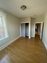 112 Queensberry St, Unit 8 in Boston, MA - Foto de edificio - Building Photo