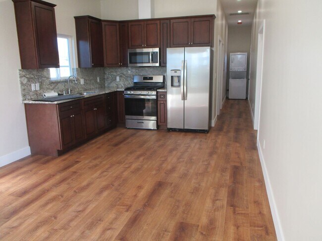 1600 38th Ave-Unit -1602 in Oakland, CA - Building Photo - Building Photo