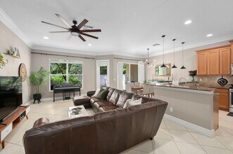 6099 NW Helmsdale Way in Port St. Lucie, FL - Building Photo - Building Photo