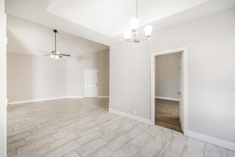 8147 W Greer Ave in Peoria, AZ - Building Photo - Building Photo