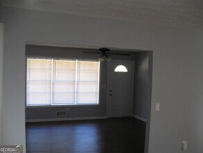 210 E Richardson St in Oxford, GA - Building Photo - Building Photo