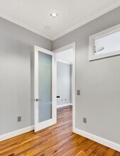 329 E 58th St in New York, NY - Building Photo - Building Photo