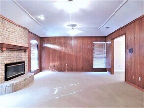 30 Indian Trail in Lake Dallas, TX - Building Photo - Building Photo