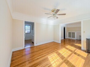 3821 N Lawndale Ave, Unit 1 in Chicago, IL - Foto de edificio - Building Photo