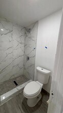 20905 NE 8th Ct in Miami, FL - Building Photo - Building Photo