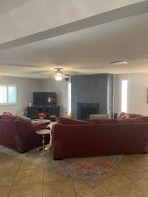 13842 N 38th St in Phoenix, AZ - Foto de edificio - Building Photo