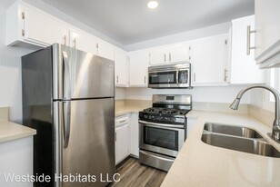 4406 Cahuenga - fully renovated unit in To... Apartments