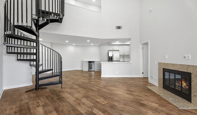 3400 Avenue of the Arts in Costa Mesa, CA - Foto de edificio - Building Photo