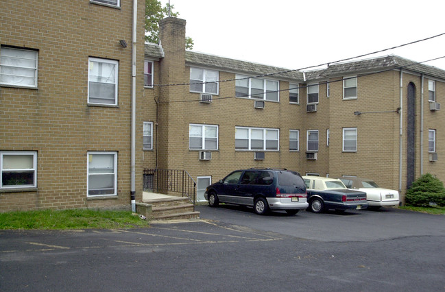 Fairview Apartments in Orange, NJ - Building Photo - Building Photo