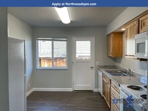 209 Elm St in Phoenix, OR - Building Photo - Building Photo