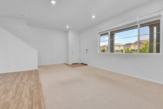 21072 E 60th Ave in Aurora, CO - Building Photo - Building Photo