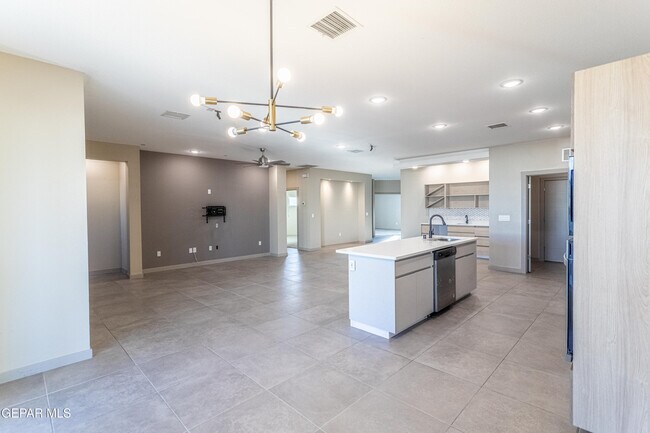 1792 Kayla Bree St in El Paso, TX - Building Photo - Building Photo