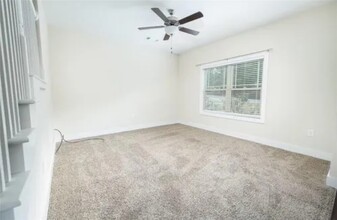 264 Lee Ln in Seneca, SC - Building Photo - Building Photo
