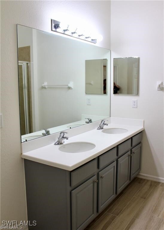 9729 Pineapple Preserve Ct in Ft. Myers, FL - Building Photo - Building Photo