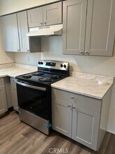 51099 Eisenhower Dr, Unit 6 in La Quinta, CA - Foto de edificio - Building Photo