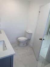 3380 NW 78th Ave in Margate, FL - Foto de edificio - Building Photo