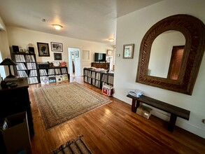 1099 Cunningham Rd, Unit Main House in Sebastopol, CA - Building Photo - Building Photo