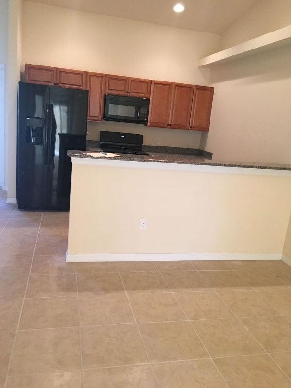 1243SE SE 6th Terrace in Cape Coral, FL - Building Photo - Building Photo