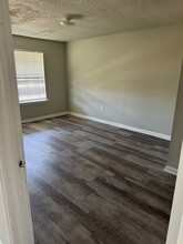 Pen Avenue Townhomes in Gonzales, LA - Building Photo - Interior Photo