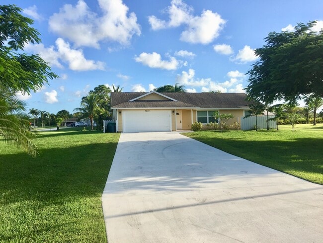property at 7256 162nd Ct N