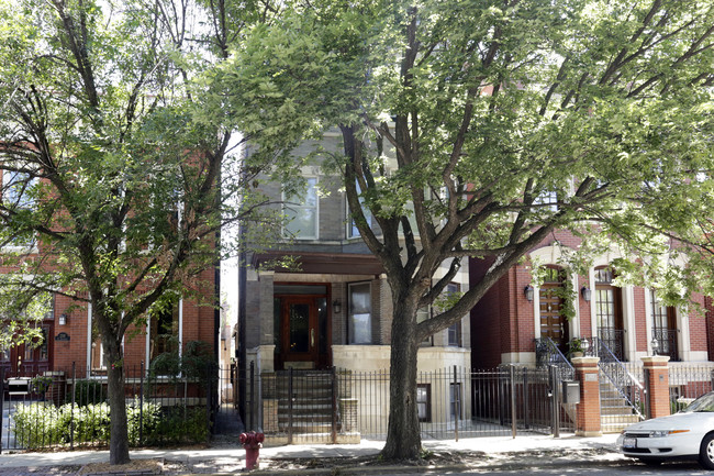 4 Unit Apartment Building in Chicago, IL - Building Photo - Primary Photo