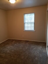 2972 Maple Street Hollister MO in Hollister, MO - Building Photo - Building Photo