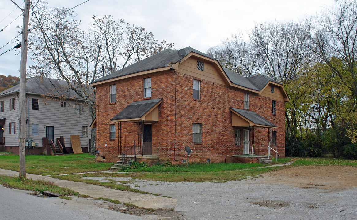 2500 E 19th St in Chattanooga, TN - Building Photo