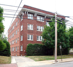 Commodore Apartments in Asheville, NC - Building Photo - Building Photo